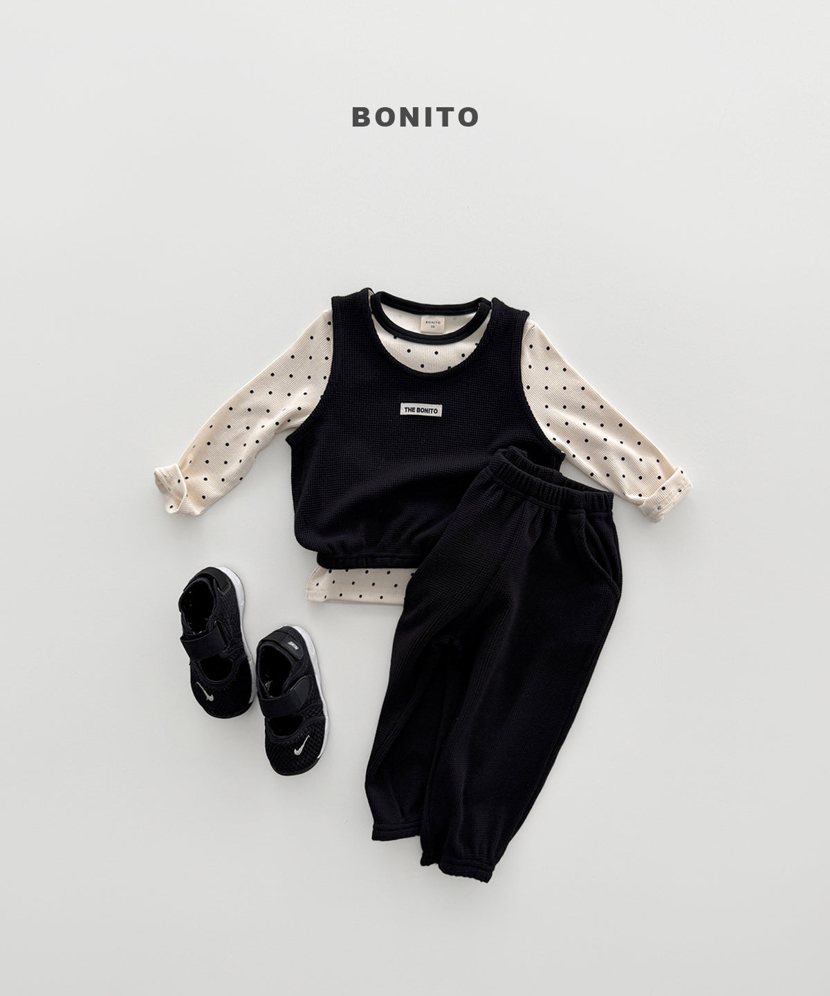 [PRÉCOMMANDE] Ensemble jogging gilet texturé gaufré