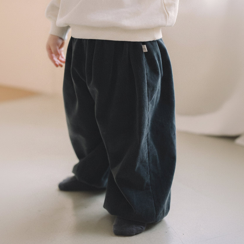 Corduroy Balloon Pants