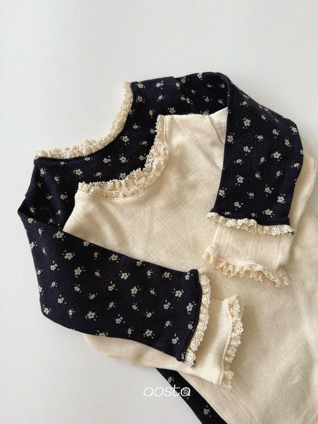 [PRÉCOMMANDE] Haut en maille ajourée