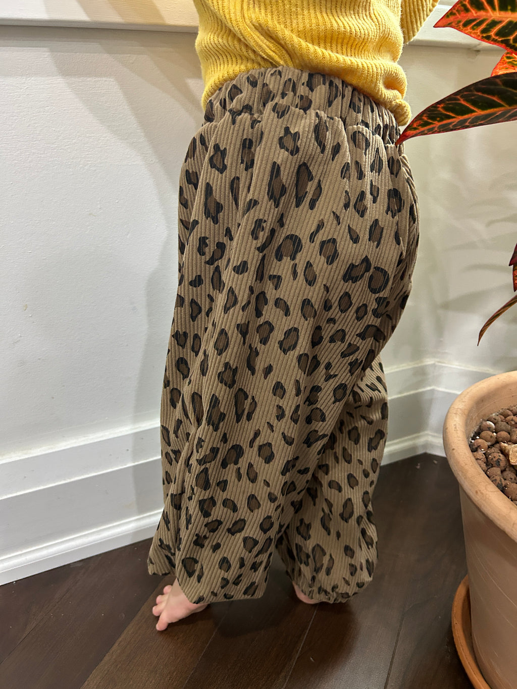 Corduroy Leopard Balloon Pants