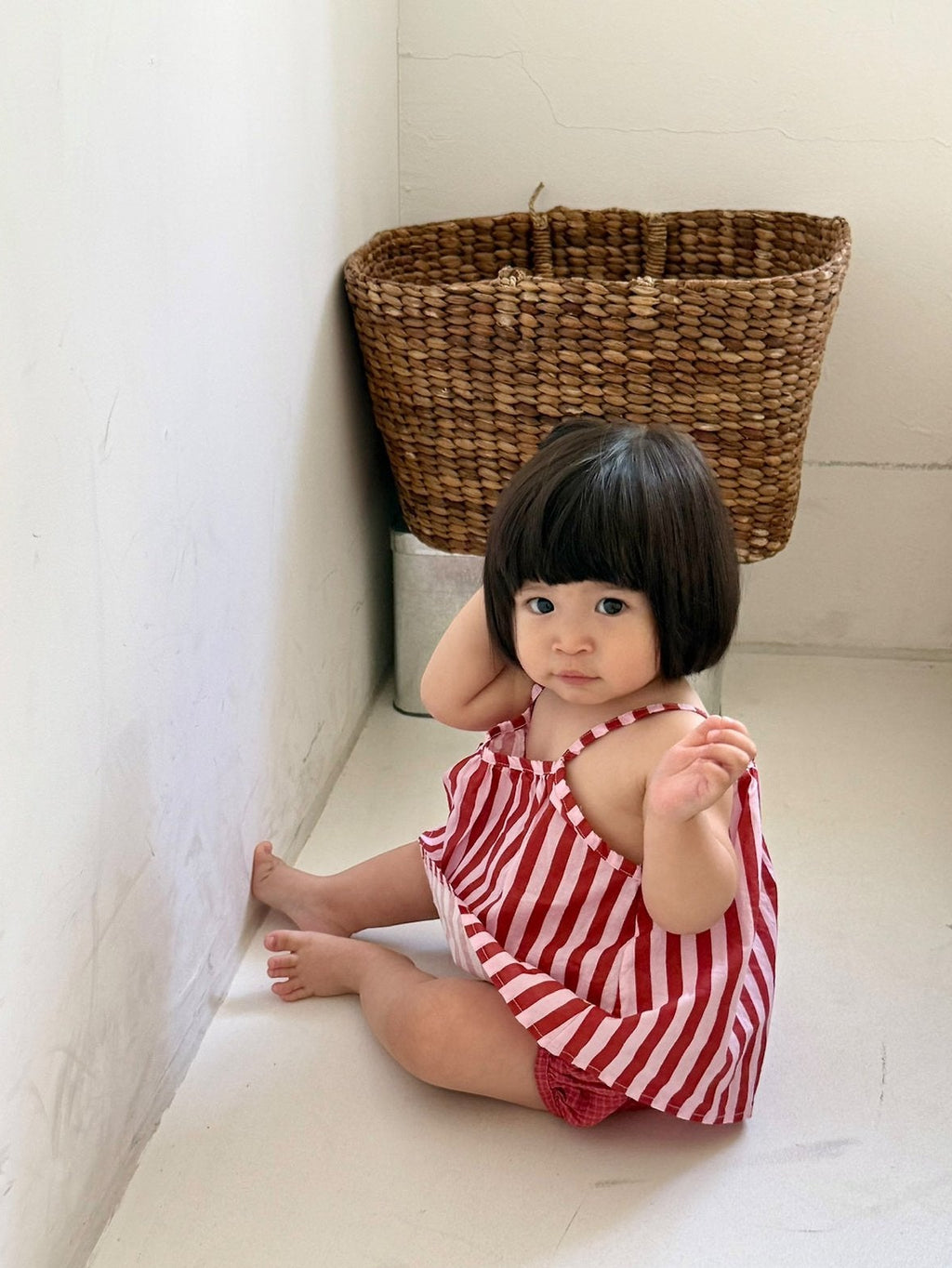 Stripe Sleeveless Blouse